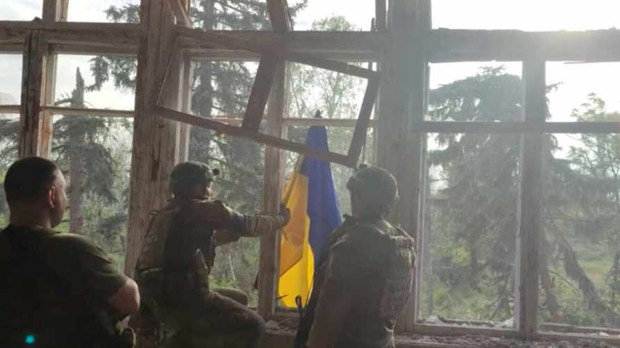 Почему контрнаступление украинцев провалилось? Эксперты рассказали, что ждать в 2024 году