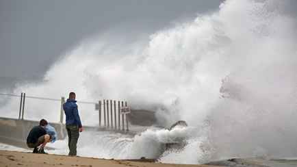Европе пообещали ураганы до 120 км/ч и наводнения. Из-за чего объявили оранжевый уровень опасности в Беларуси?