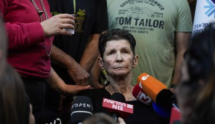 «Прошла через ад» — Освобожденная 85-летняя израильтянка рассказала об избиениях и «заботе» террористов ХАМАС