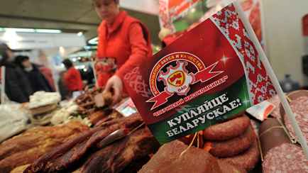 Белорусы стали меньше покупать белорусских товаров. Что произошло?