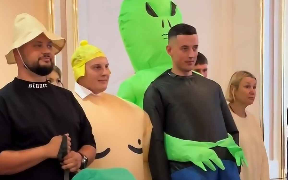 "У них и лица такие!.." – Ролик в TikTok со свадьбы в Поставах собрал 14 млн просмотров