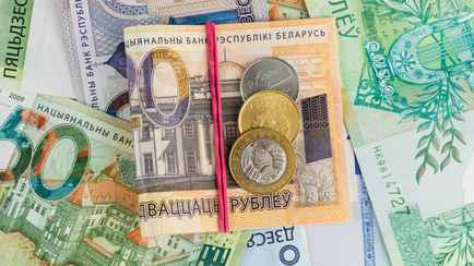 Лукашенко подписал прогноз роста зарплат в 2024 году. А что по ценам?