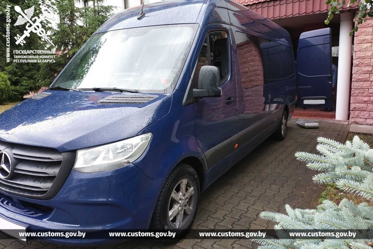 ГТК Беларуси показали «спецмероприятия» с досмотром авто на трассе М1. Кому пригрозили штрафом в 1110 рублей?