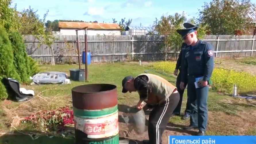 Белорусские спасатели начали осенние рейды по дачам и деревням. А кому ещё и штраф грозит?