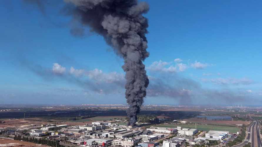 ХАМАС начало вторжение в Израиль. Тель-Авив объявил о "готовности к войне"