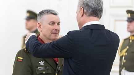 В Литве президент попал в скандал из-за главы Генштаба. Что произошло?