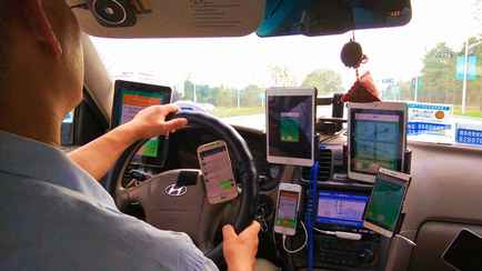 Белорусским водителям грозит штраф за телефон, который даже не в руках. Разобрались с «подставившимся» автолюбителем