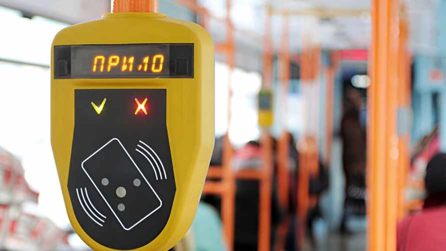 В Минсктрансе решили выдать минчанам 300 тыс бесплатных проездных. Кому повезет?