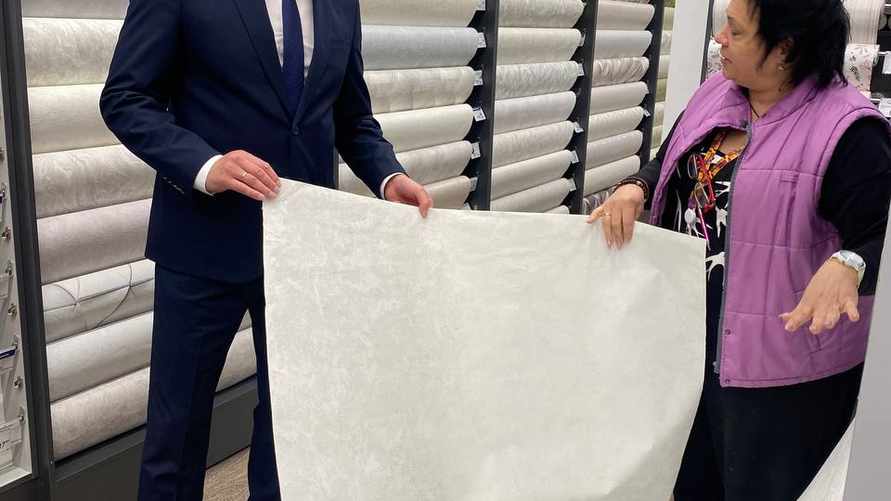 Министр торговли Беларуси совершил "рабочий визит" в магазин