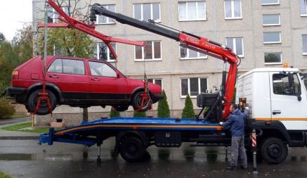 В ГАИ предупредили белорусов об эвакуации машин без техосмотра. Это как?