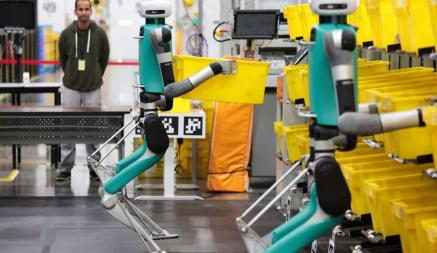 Amazon объявила о запуске человекоподобных роботов на своих складах. Что умеют?