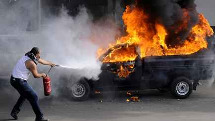ГАИ обязала белоруса три года платить транспортный налог за сгоревшее авто. Как так?