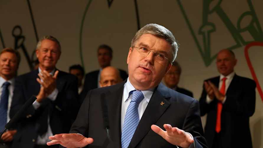 Бах запретил обсуждать разрешение белорусам участвовать в международных соревнованиях