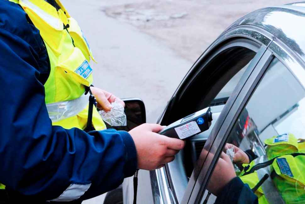 Не только из-за проблем с равновесием. Когда ГАИшники могут отправить водителей на проверку на алкоголь?