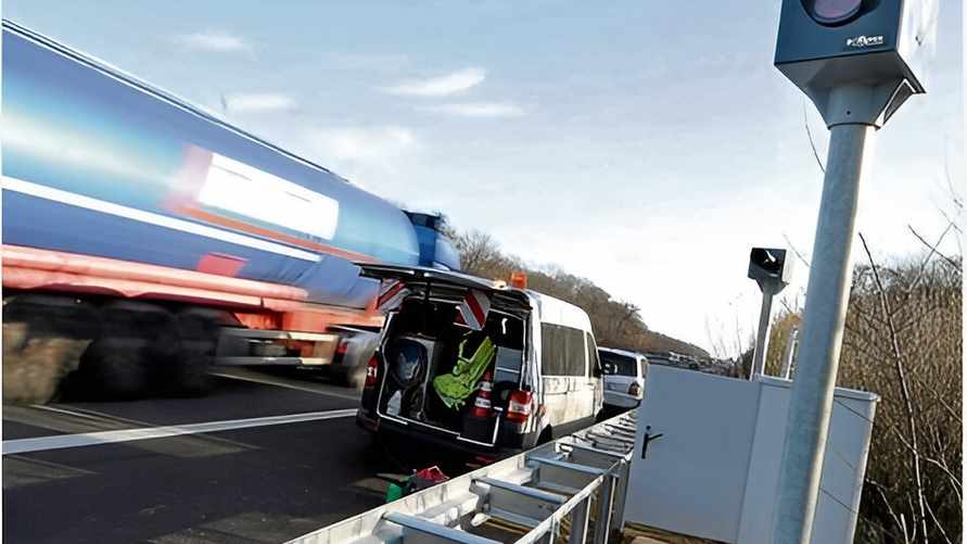 Минтранс и ГАИ задумались над установкой на дорогах Беларуси новых видеодетекторов. К чему готовиться водителям?