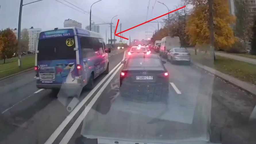 Фото: скриншот видео УГАИ ГУВД Мингорисполкома