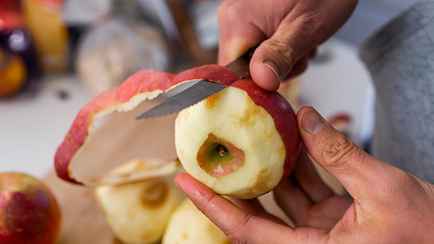 Можно ли есть яблоки с пятнами? Эксперты рассказали, почему надо смотреть на цвет