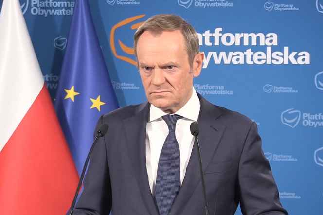 Лидер оппозиции Туск призвал президента Польши забрать власть у PiS. Что если не согласится?