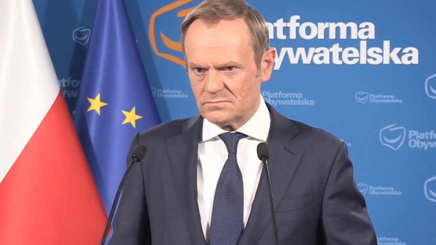 Лидер оппозиции Туск призвал президента Польши забрать власть у PiS. Что если не согласится?