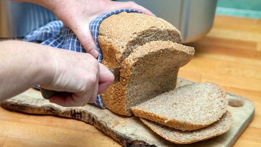 Этот секрет поможет сохранить хлеб свежим намного дольше. А как на 3 месяца?