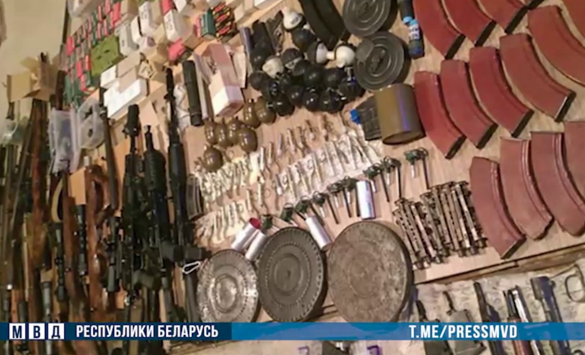 Милиция изъяла у белорусов 100 тыс. боеприпасов с начала 2023 года. Кому приготовиться с 13 октября?