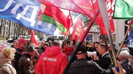 Минюст обновил список зарегистрированных в Беларуси партий. Сколько из 15 осталось?