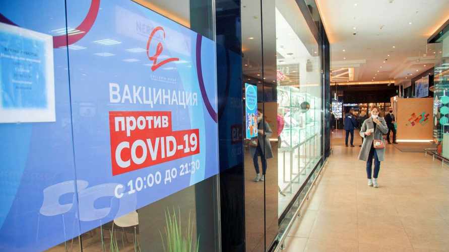 «Просто совсем» - Разработчики признались, что "Спутник V" перестала защищать от Covid-19. Чем теперь прививаться белорусам?