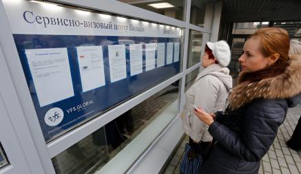 Польша ужесточила правила подачи шенгенских виз. Но не всех