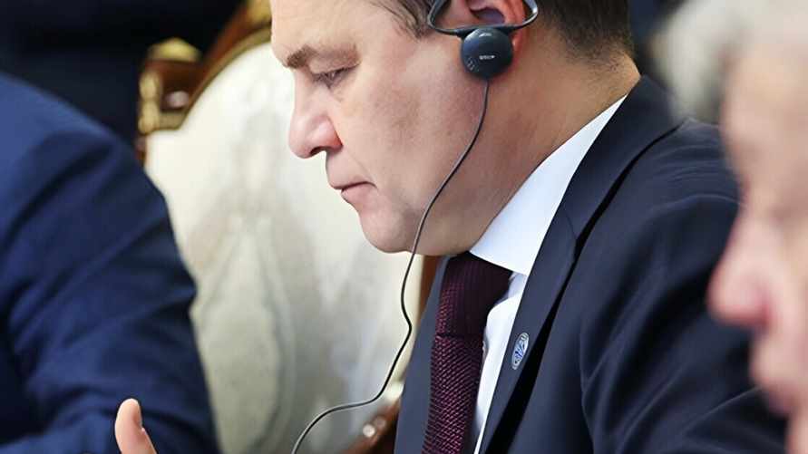 Головченко установил сбор на продажи кассетных магнитофонов в Беларуси. Зачем?