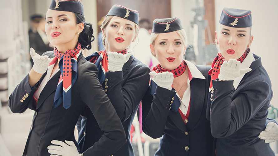 Директор рассказал, почему билеты "Белавиа" дороже, чем у конкурентов. Когда подешевеют?