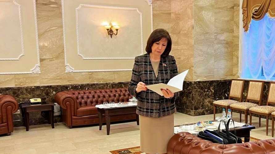 Кочанова привезла Лукашенко два портфеля. Зачем?