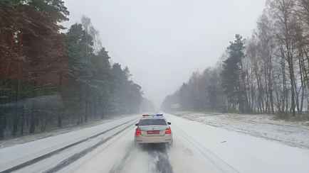 ГАИ обьявила о масссированных рейдах и круглосуточный спецплан. Что ждать на заснеженных дорогах Беларуси?