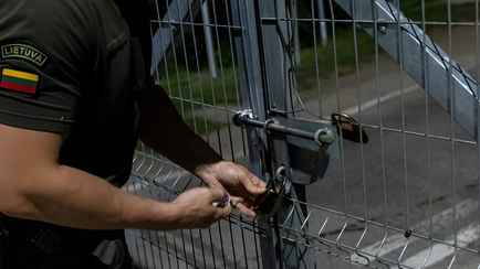 В Сейме Литвы предложили закрыть еще несколько КПП на границе с Беларусью. Что ответили в МВД?