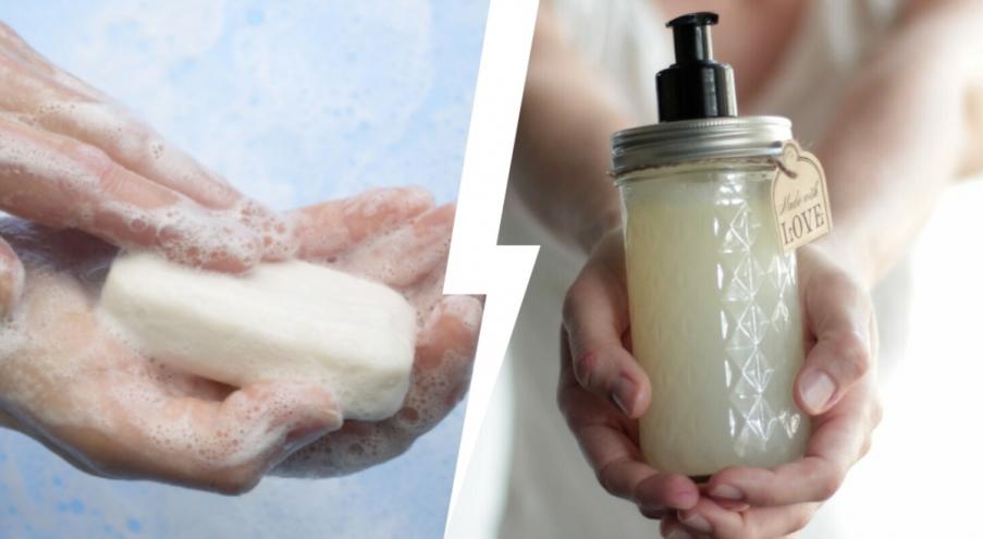 Чем отличается твердое и жидкое мыло? Два первых