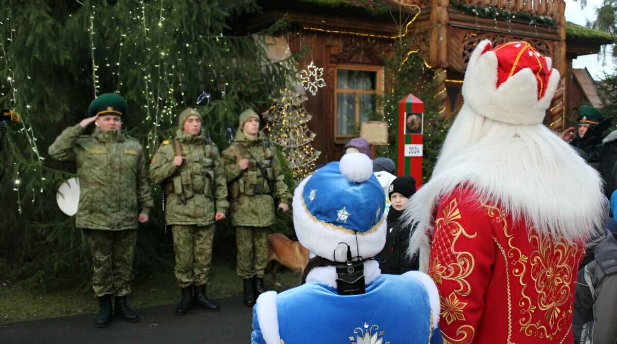 Белорусский Дед Мороз приказал пограничникам пропустить Новый год в Польшу