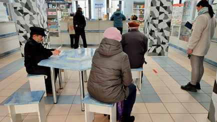 Белпочта перенесла выплату пенсий в декабре