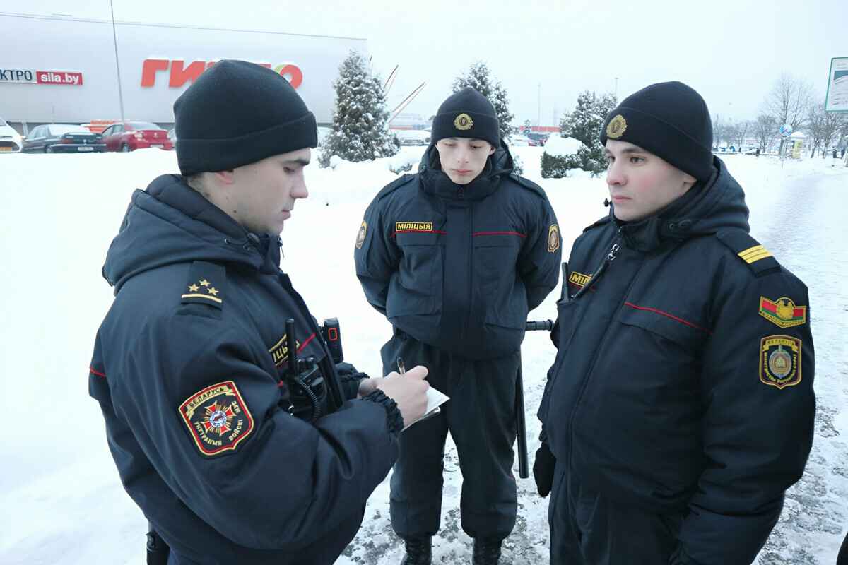 В МВД Беларуси решили контролировать поведение детей на каникулах