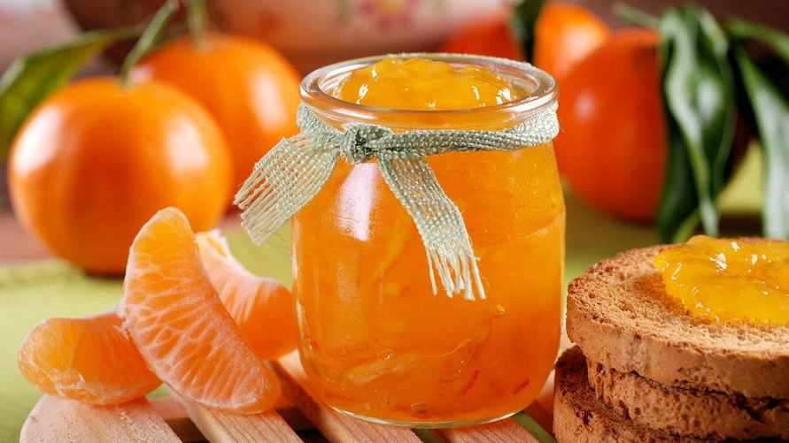 Как легко приготовить варенье из мандаринов? Понадобятся всего 2 ингредиента