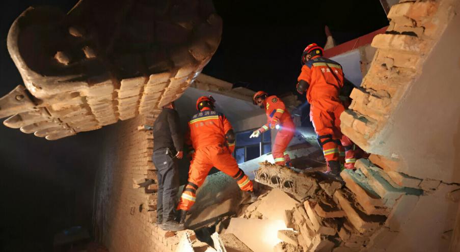 Землетрясение случилось в провинции Ганьсу около полуночи, обрушив