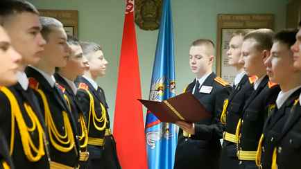 В МВД Беларуси установили минимальную оценку для поступления в свои лицеи. Сколько?