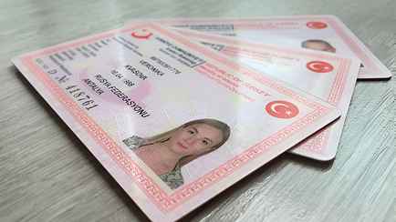 «Решение принято на самом верху» — Турция решила выселить белорусских эмигрантов — The Moscow Times