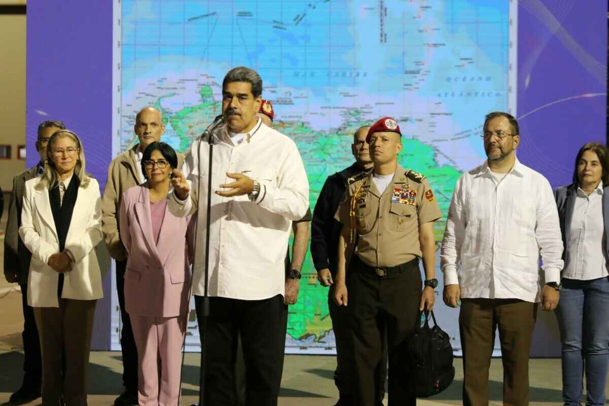 Выступает Мадуро после переговоров.