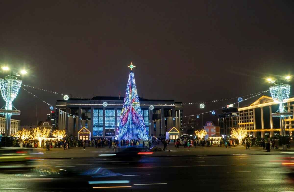 Какой будет погода на Новый год и неделю до него в Беларуси? Синоптики "порадовали" возможным штормом. А снег будет?