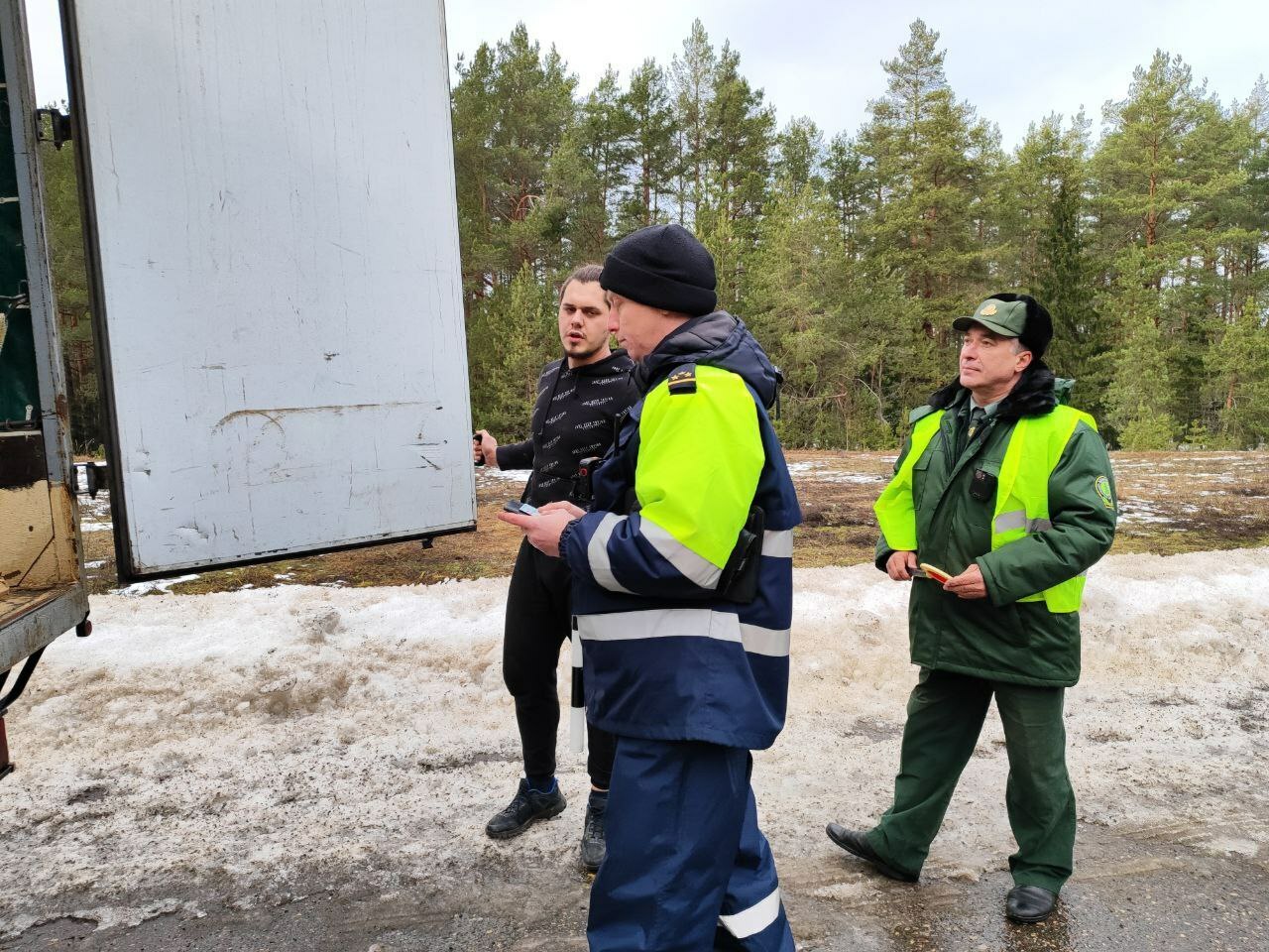 ГАИ устроила рейды с проверкой багажников в поисках "редкости". Кому из белорусов приготовиться?