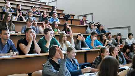 Минобразования Беларуси установило правила оценок в вузах. За что будут ставить «неуд»?