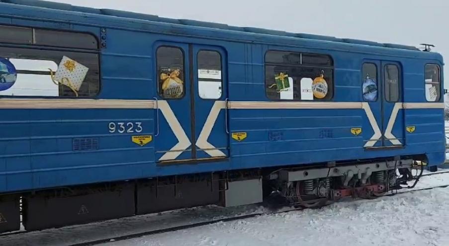 В Минском метро уточнили, что классического Деда Мороза