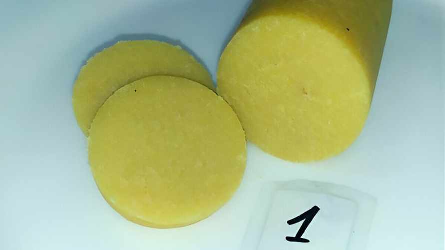 Учёные снова пообещали появление в белорусских магазинах колбасы без мяса. А из чего?