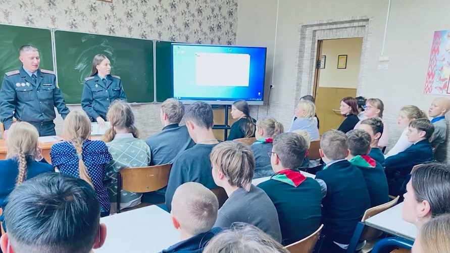 Скриншот из видео МВД Беларуси