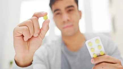 Этот витамин зря игнорируют многие белорусы. Вот кому его надо принимать регулярно