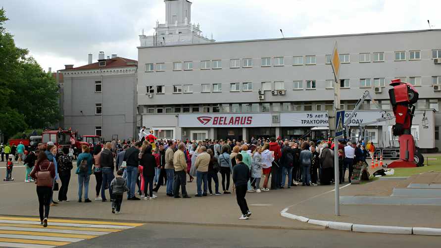 В Минтруда рассказали, кому из белорусов дадут дополнительные нерабочие дни с 2024 года
